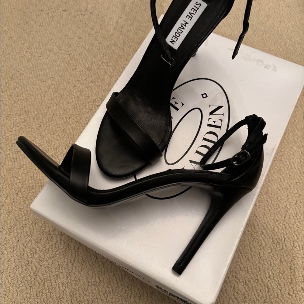 Steve Madden Black Ankle Strap Heels - Picture 3 of 4